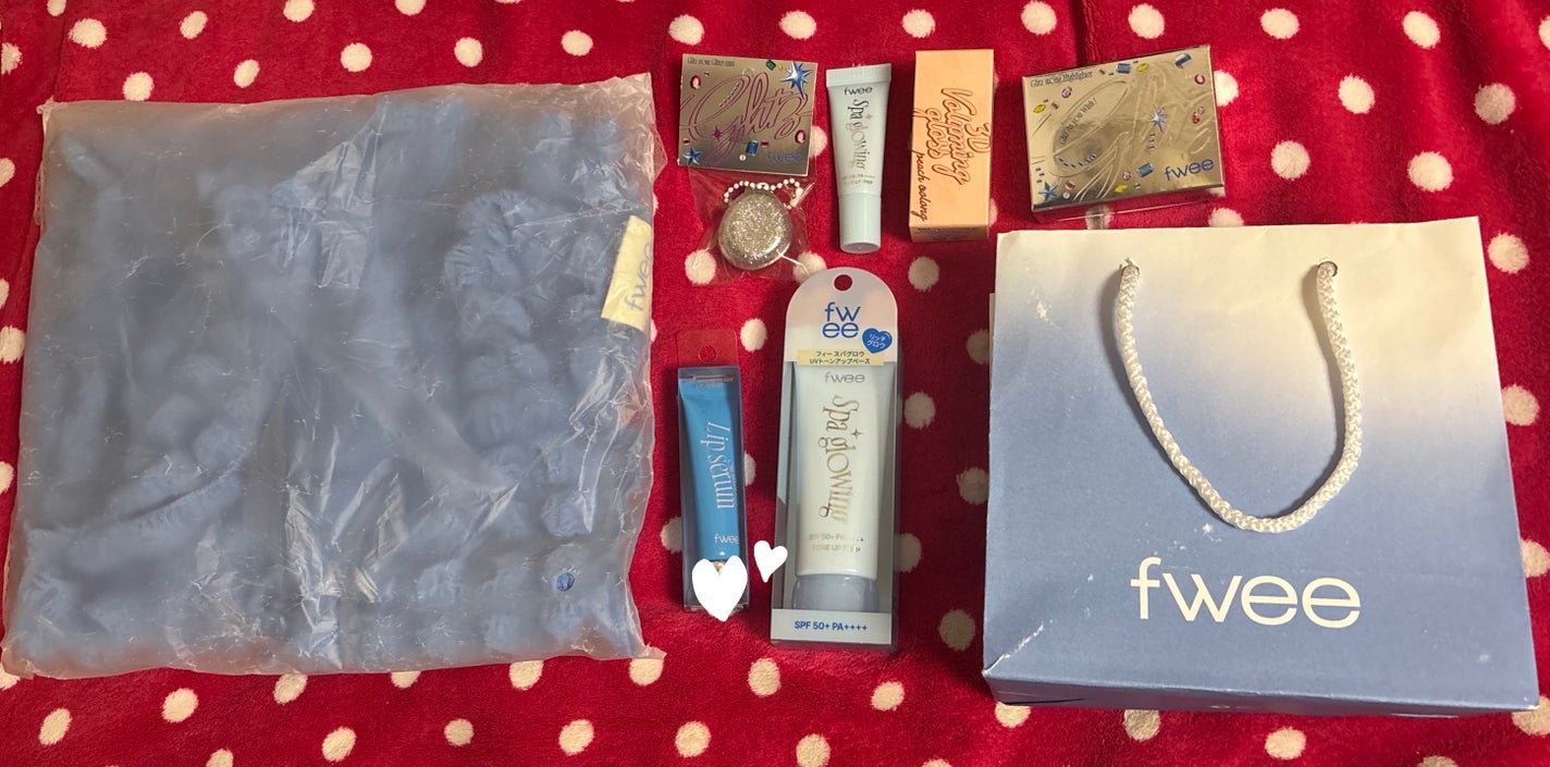 フィー 3Dボリューミンググロス/fwee/リップグロスを使ったクチコミ(1枚目)