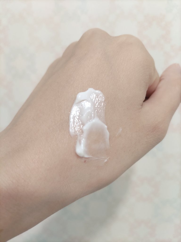 ミノン アミノモイスト モイストチャージ クリーム/ミノン/フェイスクリームを使ったクチコミ（3枚目）