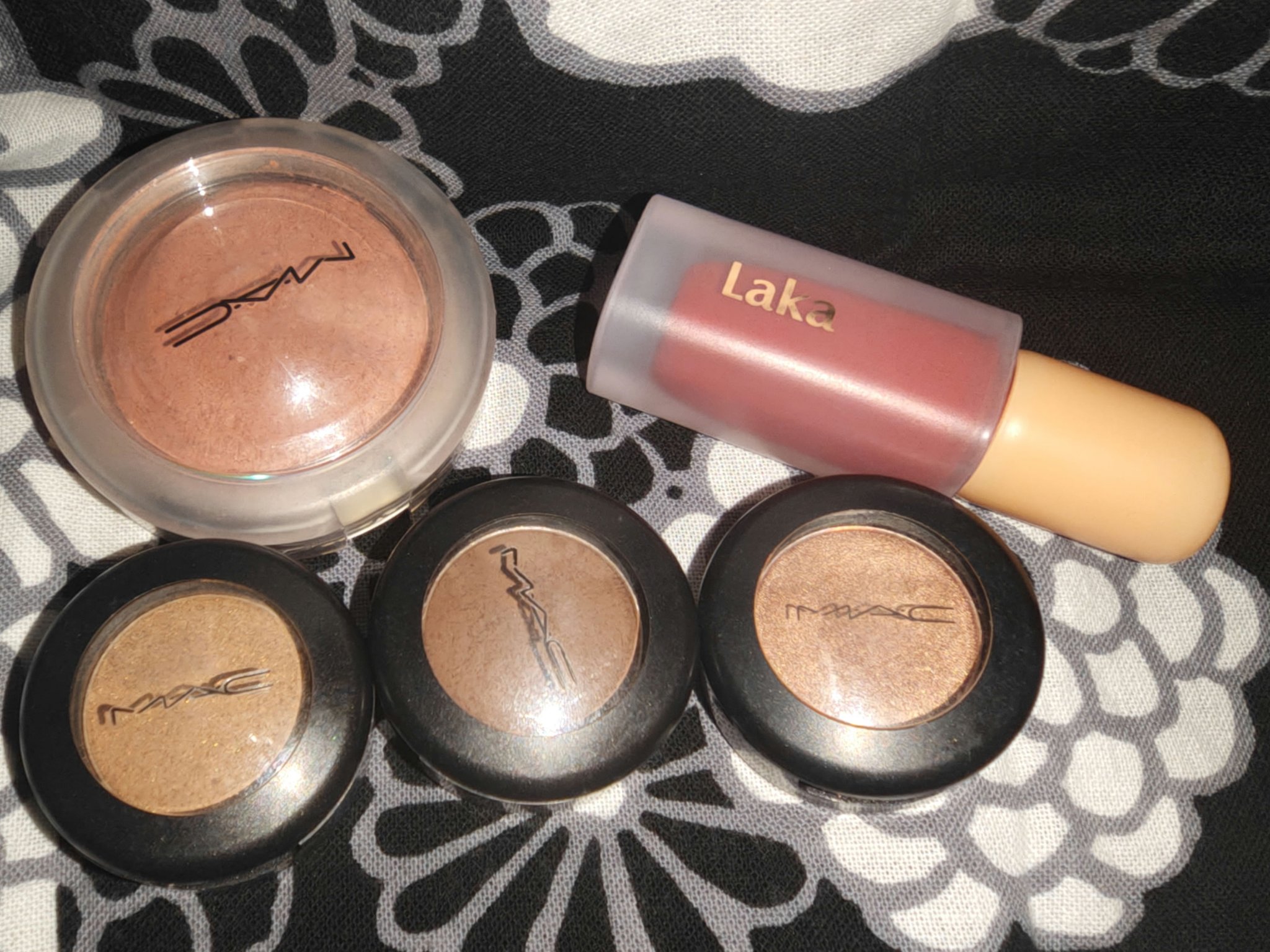 グロー プレイ ブラッシュ/M・A・C/ジェル・クリームチークを使ったクチコミ（1枚目）