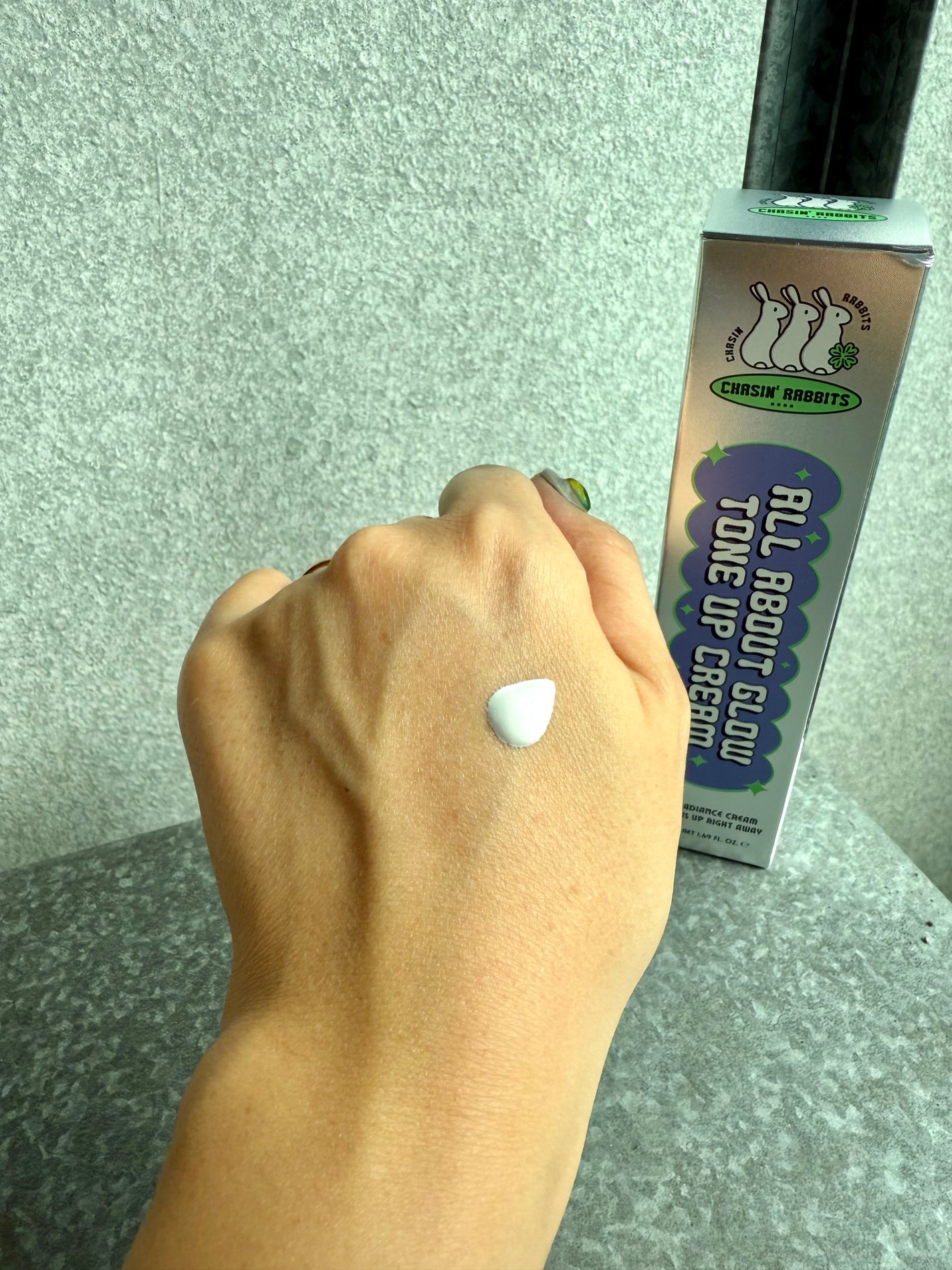 オールアバウトグロウトーンアップクリーム/CHASIN'RABBITS/化粧下地を使ったクチコミ(5枚目)
