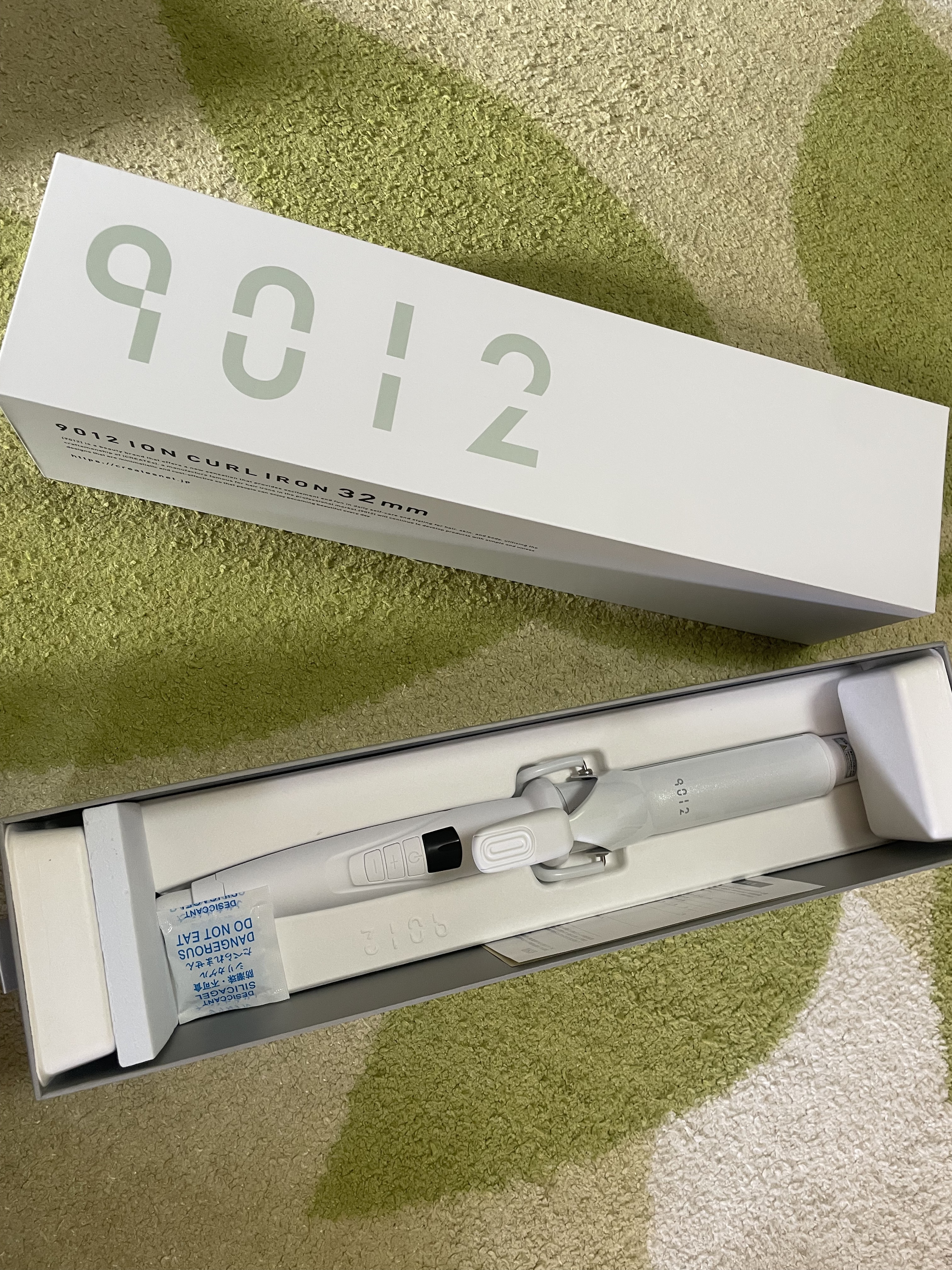 クレイツ 9012イオンカールアイロンのクチコミ「クレイツの、9012イオンカールアイロン32mmです！

¥9,900が定価ですが楽天の公式店.....」（2枚目）