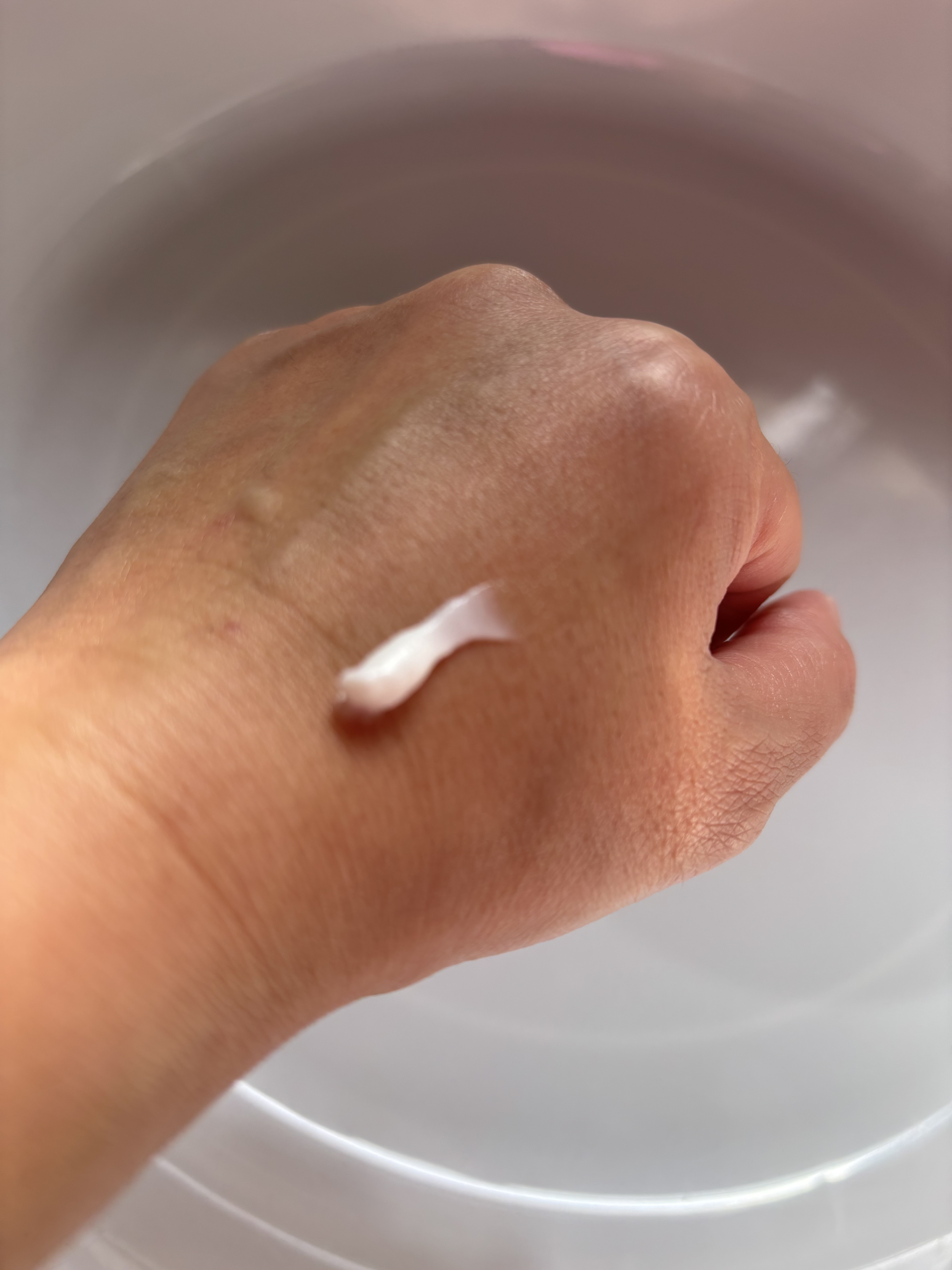 REJURAN ターンオーバーアクティブクリーム 50ml/REJURAN COSMETICS/フェイスクリームを使ったクチコミ（3枚目）