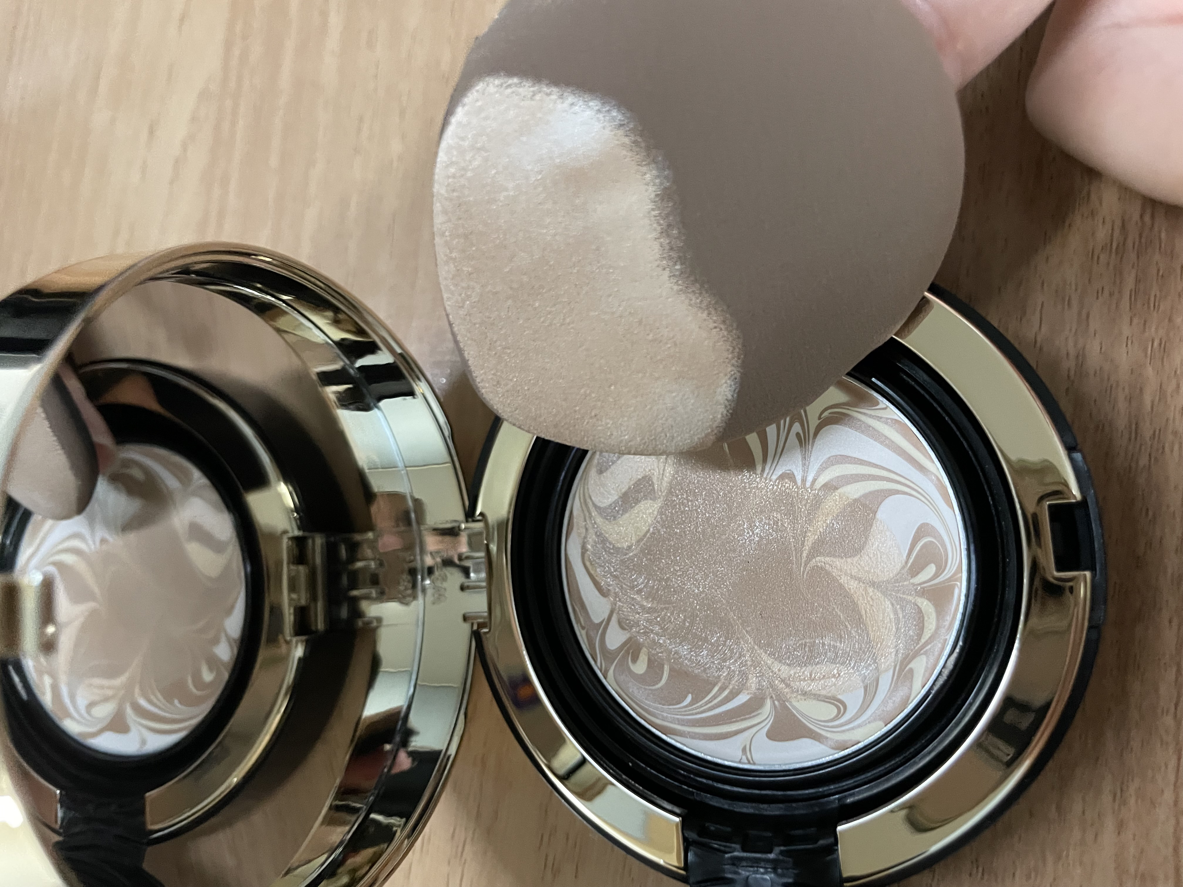 SIGNATURE ESSENCE COVER PACT　/AGE20’s/クリーム・エマルジョンファンデーションを使ったクチコミ（3枚目）