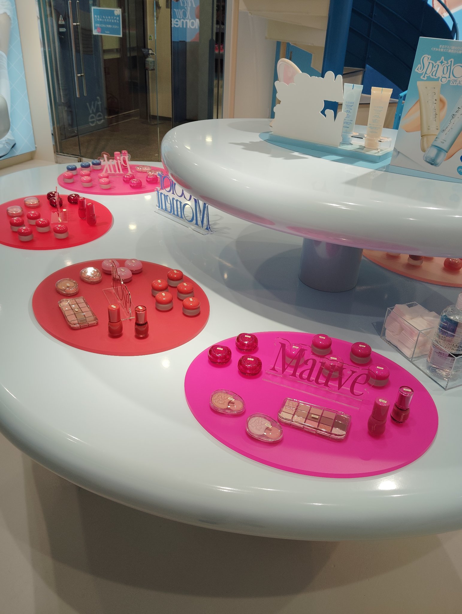 スパグロウUVトーンアップベース/fwee/化粧下地を使ったクチコミ（3枚目）