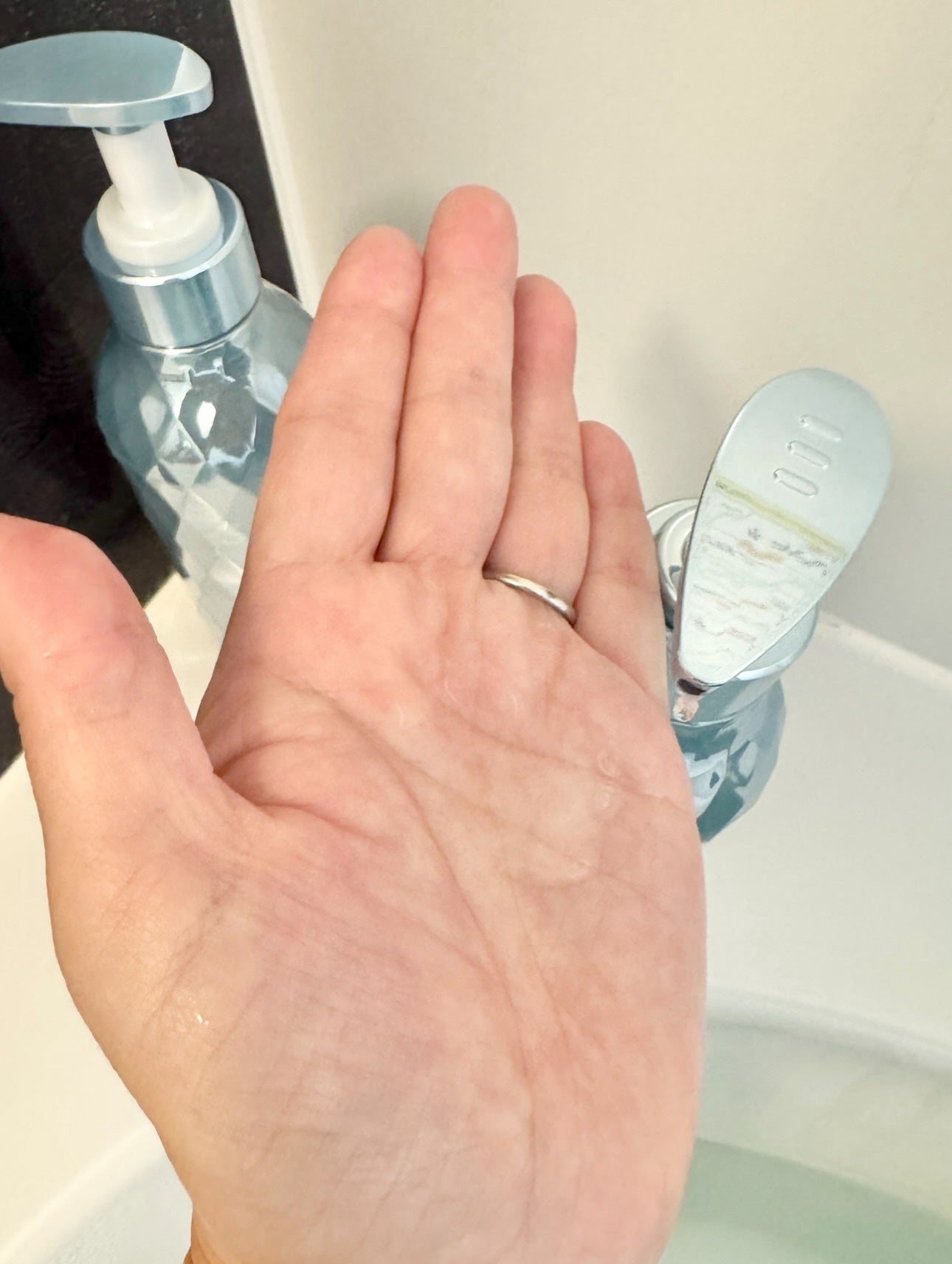 ソラ ウェザーケア クリスタル シャンプー/ヘアトリートメント モイストタイプ/SOLA WEATHER CARE/市販シャンプーを使ったクチコミ(2枚目)