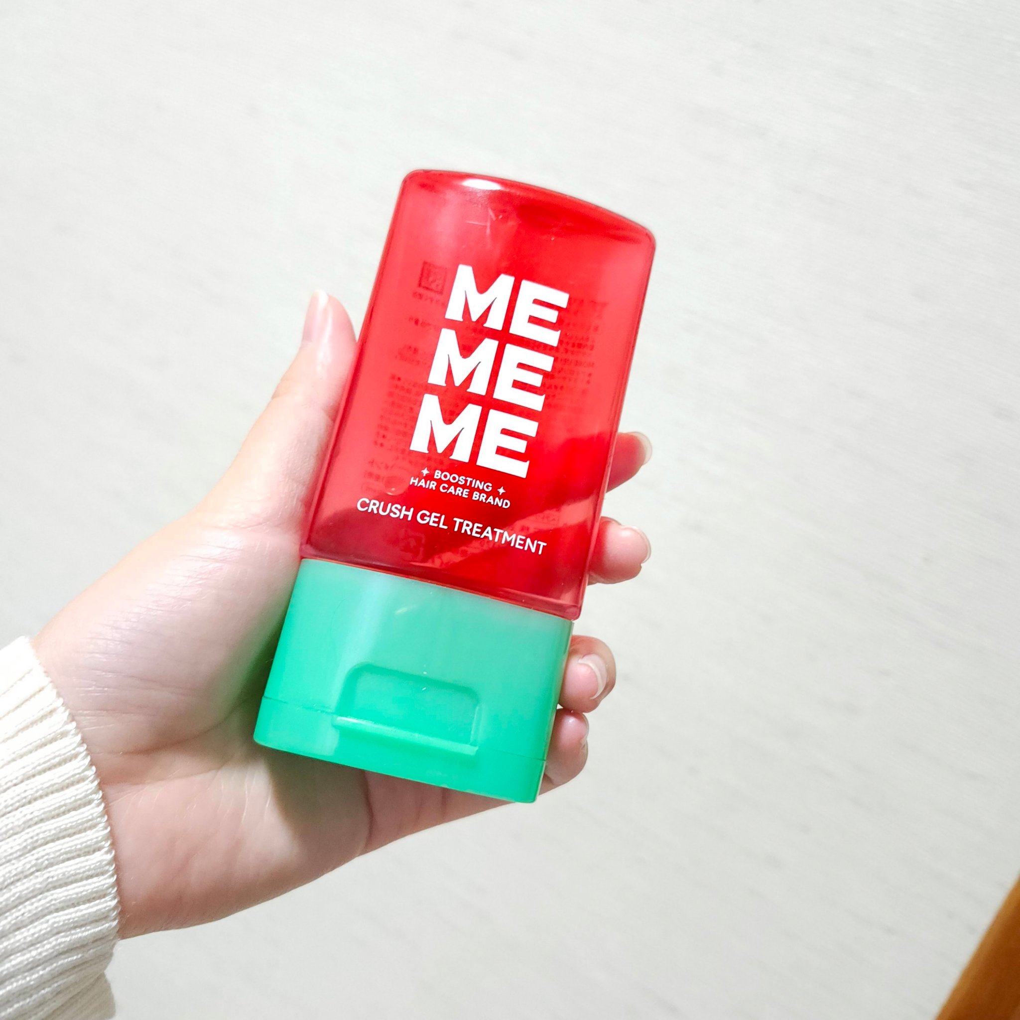 ୨ クラッシュジェルトリートメント使いきりレビュー୨୧ 
𓈒 𓏸 𓐍  𓂃 𓈒𓏸 𓂃◌𓈒𓐍 𓈒
こちらを使いきったのでレビューします。

結論から申し上げると
リピ無しです😇

こちらのシリーズのシャントリはとても良か