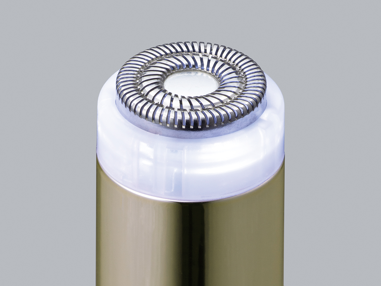 KOIZUMIからPAUL ＆ JOEコラボデザインのドライヤーとフェイスシェーバーが登場の画像