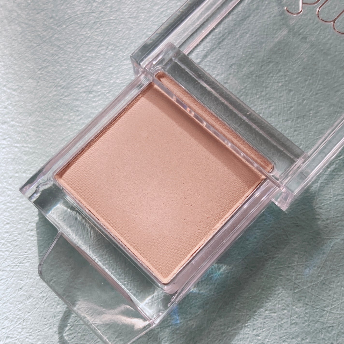 スライドインシングル/rom&nd/単色アイシャドウを使ったクチコミ(3枚目)