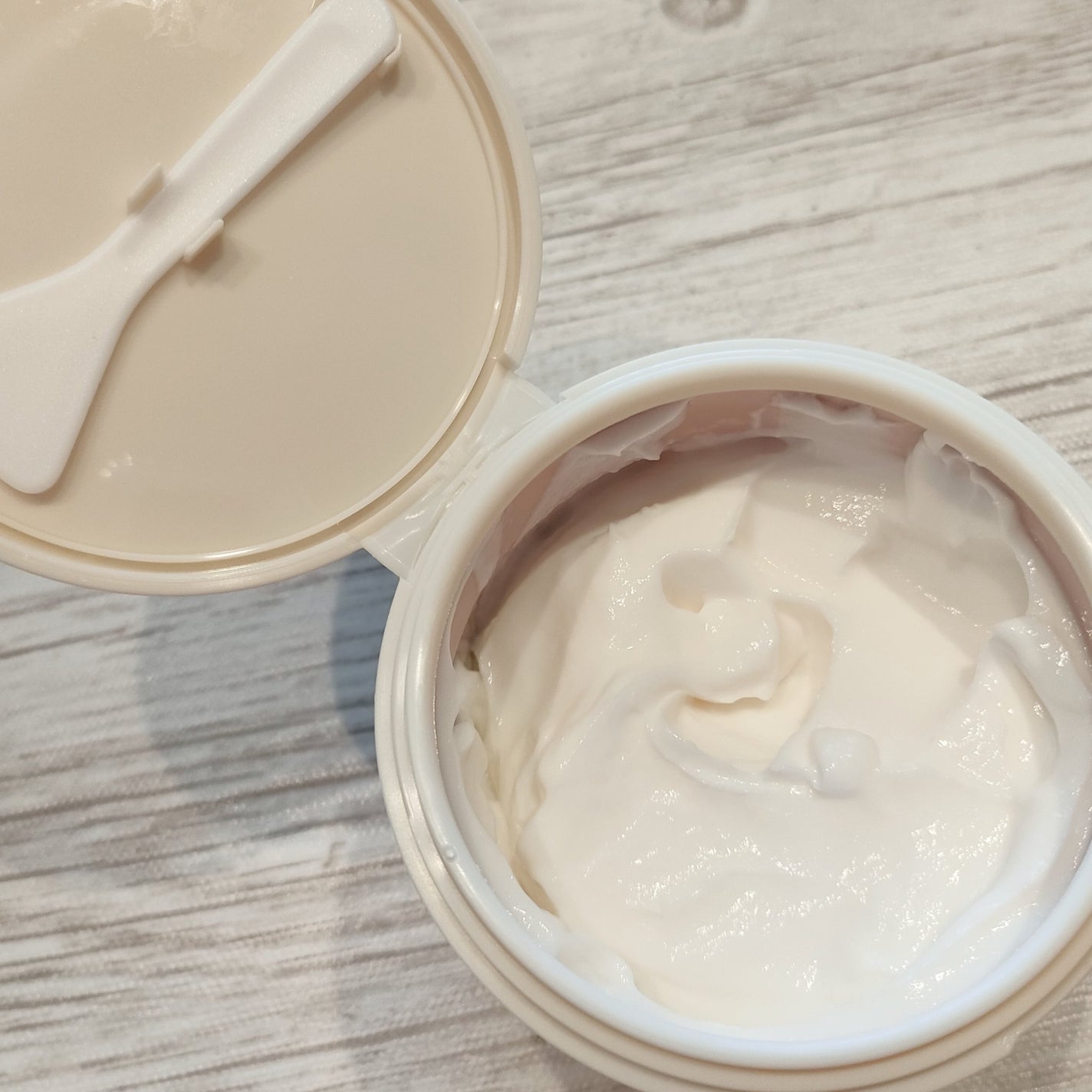 バクチオールスフレボディクリーム/MECHAI/ボディクリームを使ったクチコミ(3枚目)