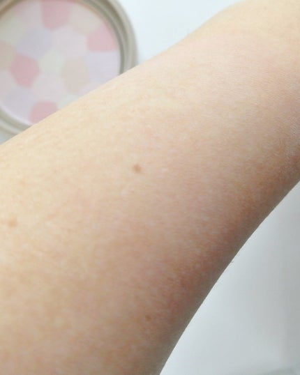 マシュマロフィニッシュパウダー ~Abloom~/キャンメイク/プレストパウダーを使ったクチコミ(4枚目)