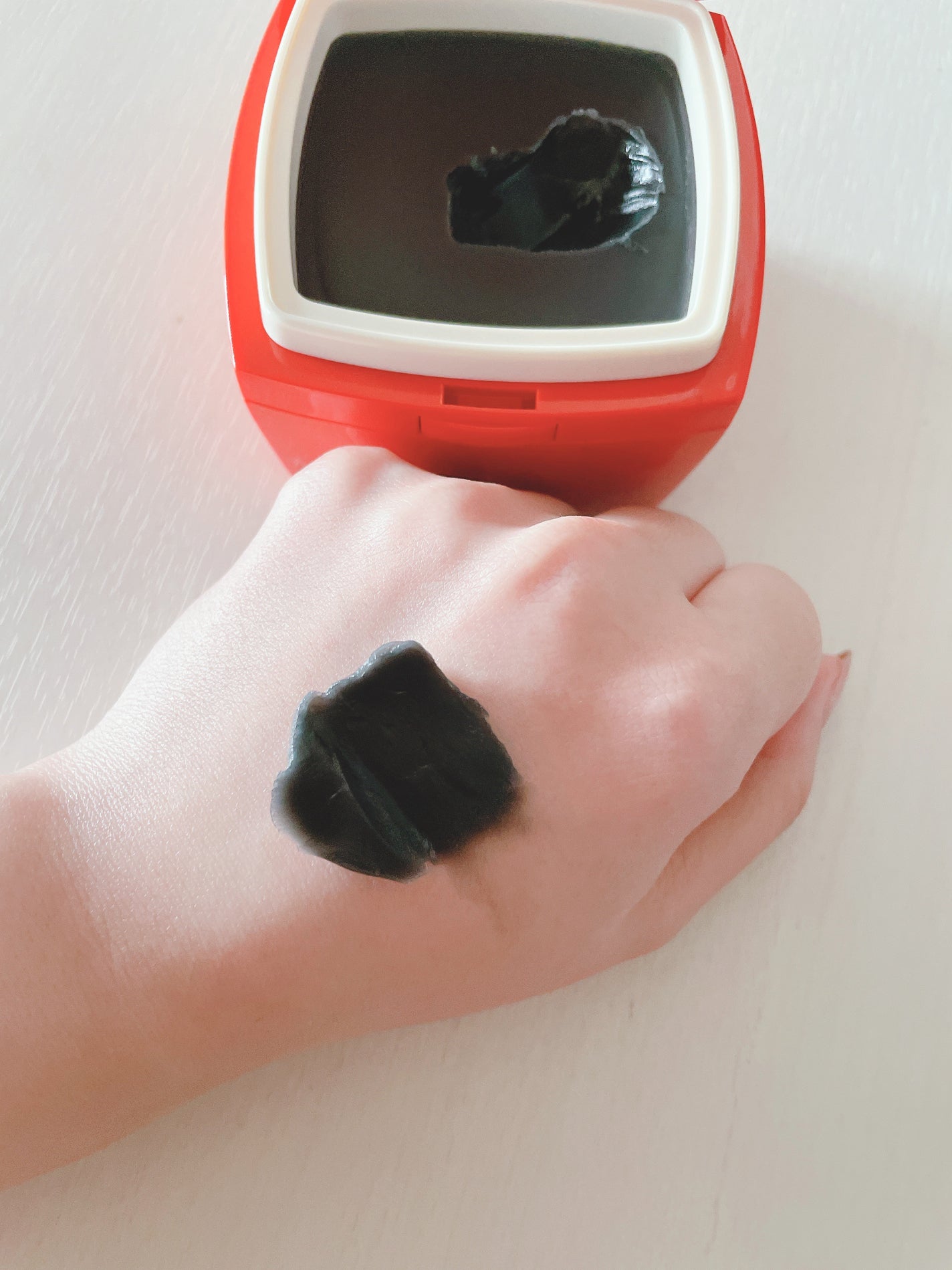 レモン on LIPS 「洗うたび、美肌力が目覚める新感覚の”生”クレンジングバーム✨A..」(3枚目)