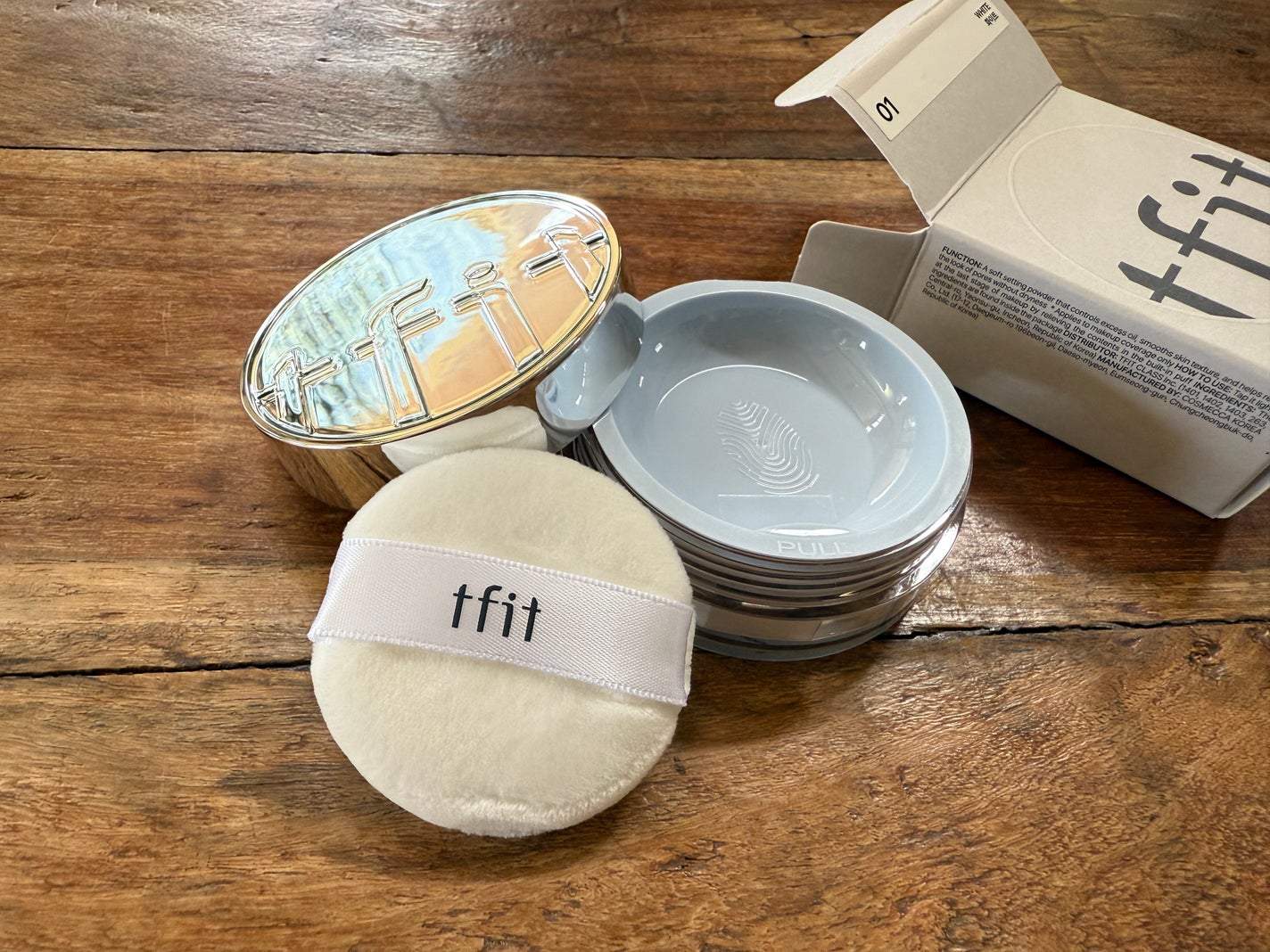 トランスルーセントセットエッセンシャルパウダー/TFIT/ルースパウダーを使ったクチコミ(1枚目)