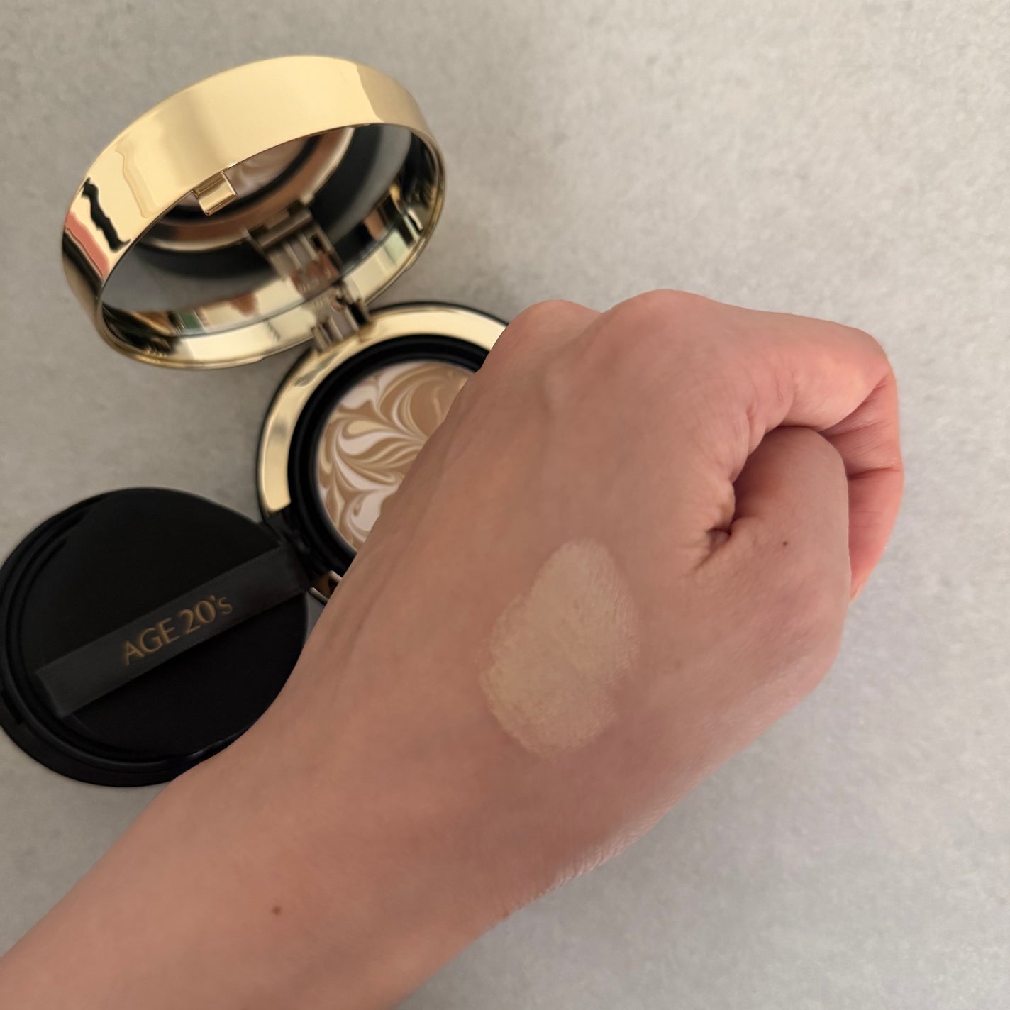 SIGNATURE ESSENCE COVER PACT /AGE20’s/クリーム・エマルジョンファンデーションを使ったクチコミ(3枚目)