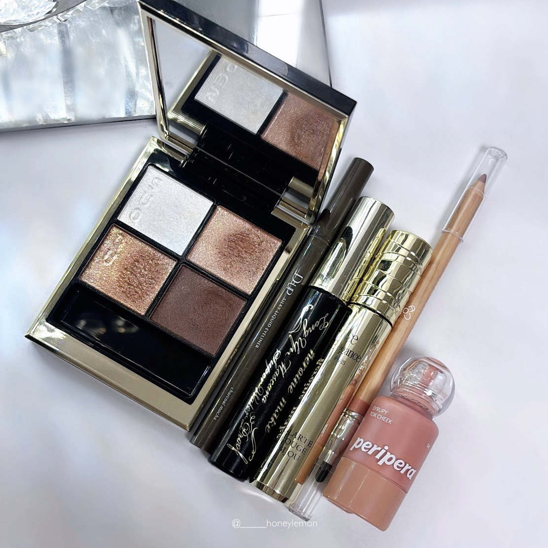 シグニチャー カラー アイズ/SUQQU/アイシャドウパレットを使ったクチコミ（1枚目）