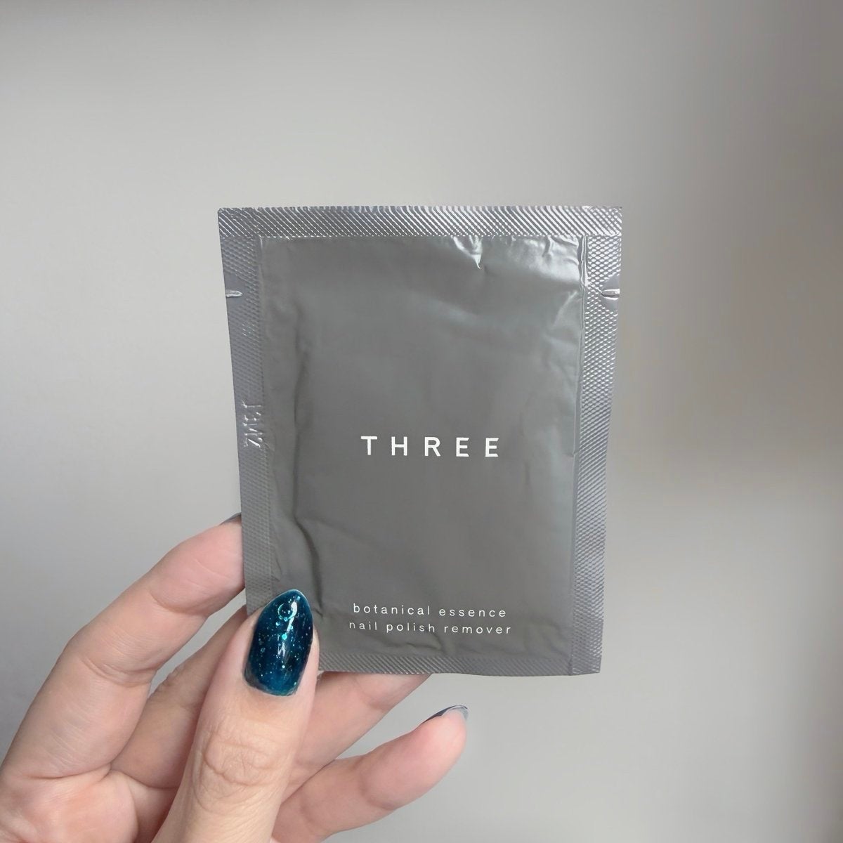 ボタニカルエッセンス ネイルポリッシュ リムーバー/THREE/除光液を使ったクチコミ(1枚目)