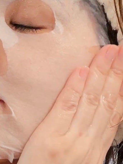 VCチャージ ホワイトマスク/PERFECT ONE FOCUS/シートマスク・パックを使ったクチコミ(4枚目)