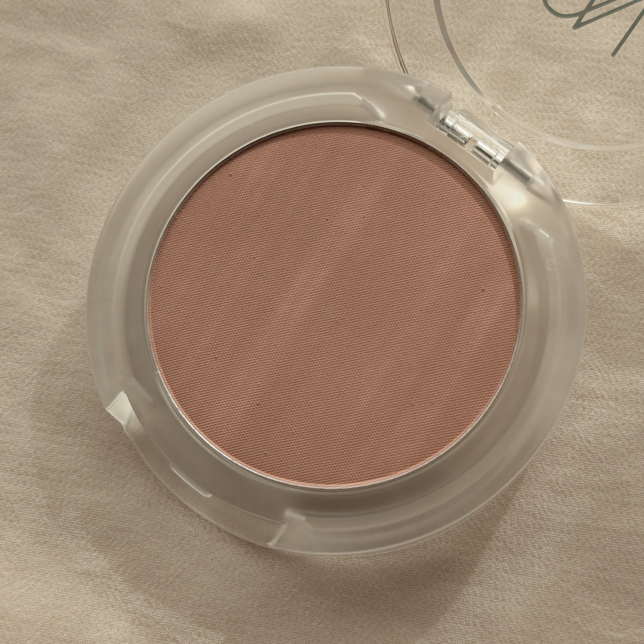 エスツーエンディー ルミナスフェイスチーク /S2ND/パウダーチークを使ったクチコミ（3枚目）