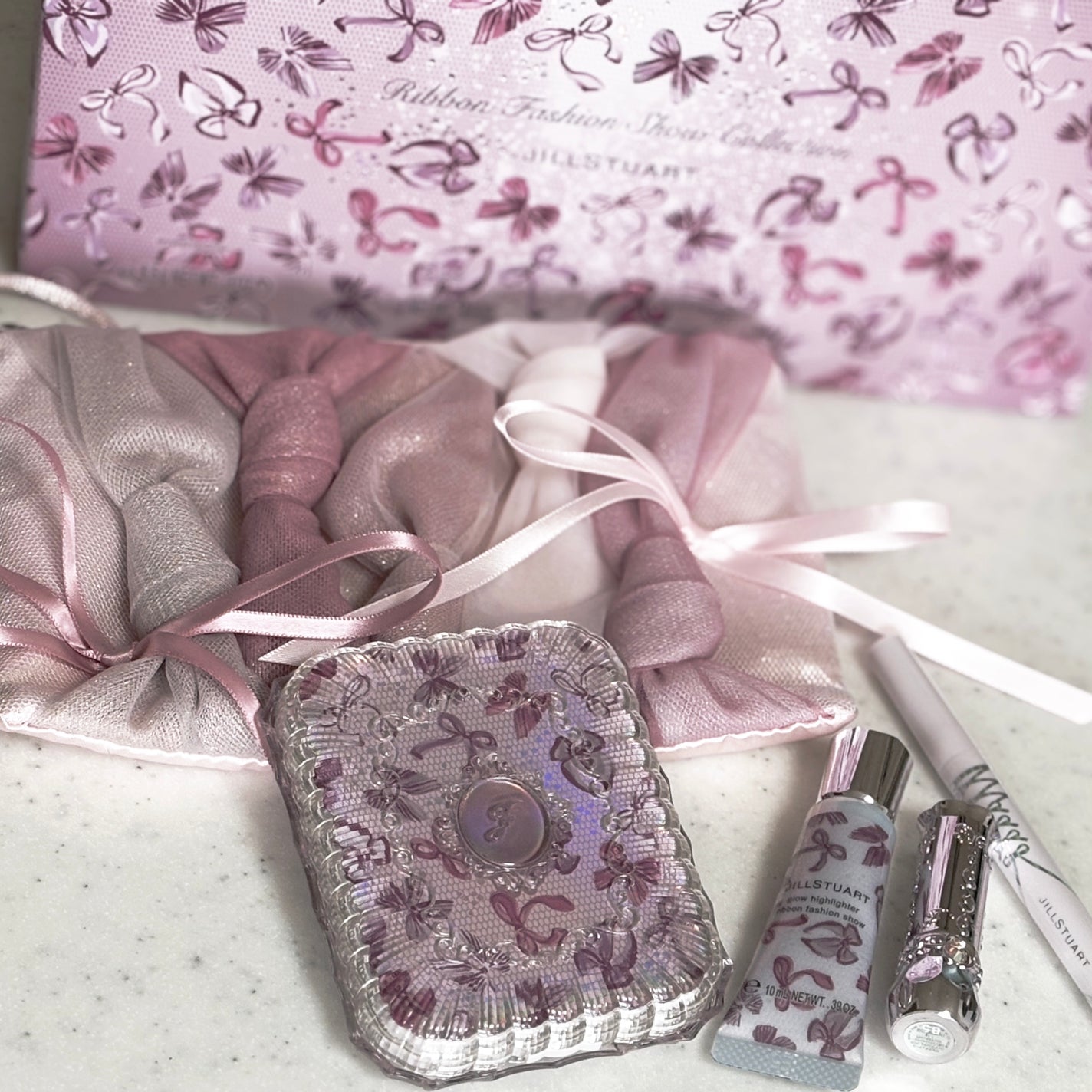 ジルスチュアート リボンファッションショー コレクション/JILL STUART/メイクアップキットを使ったクチコミ(1枚目)