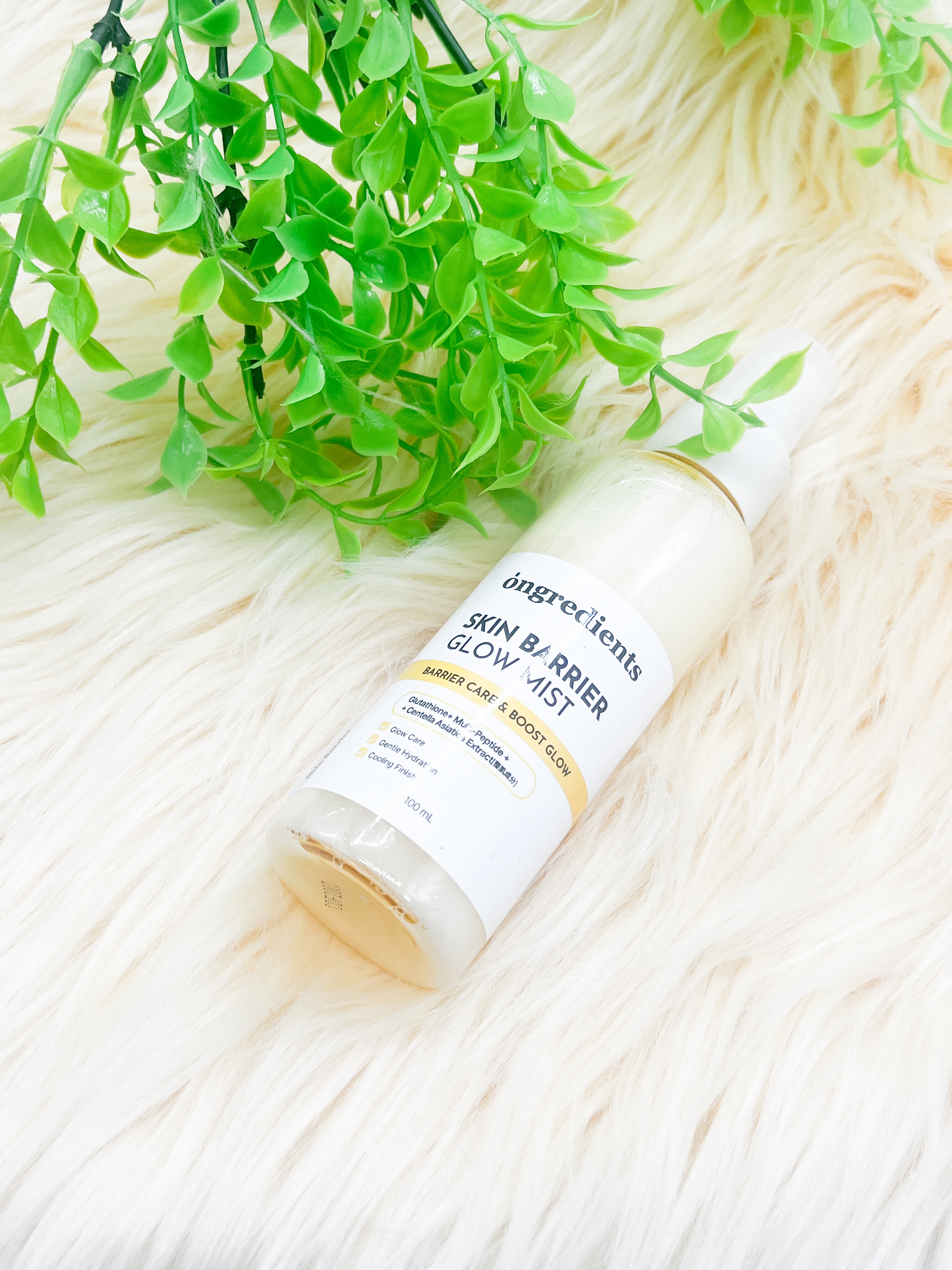 Ongredients （オングリディエンツ）
スキンバリアグロウミスト

オングリディエンツのベストセラーローションがミストタイプで新発売✨

水分層とローション層を9:1で配合し、うるおいと神バランスを実現🥹ᩚ

純度98%のグルタチ