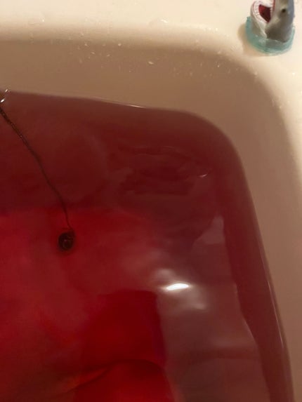 びっくらたまご お風呂シアター JAWS 〜恐怖MAXエンタメ体験ver.〜/バンダイ/炭酸系入浴剤を使ったクチコミ(4枚目)