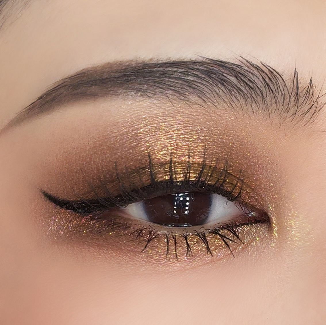 Gold 001: The Divine Decade Edition/PAT McGRATH LABS/単色アイシャドウを使ったクチコミ（3枚目）