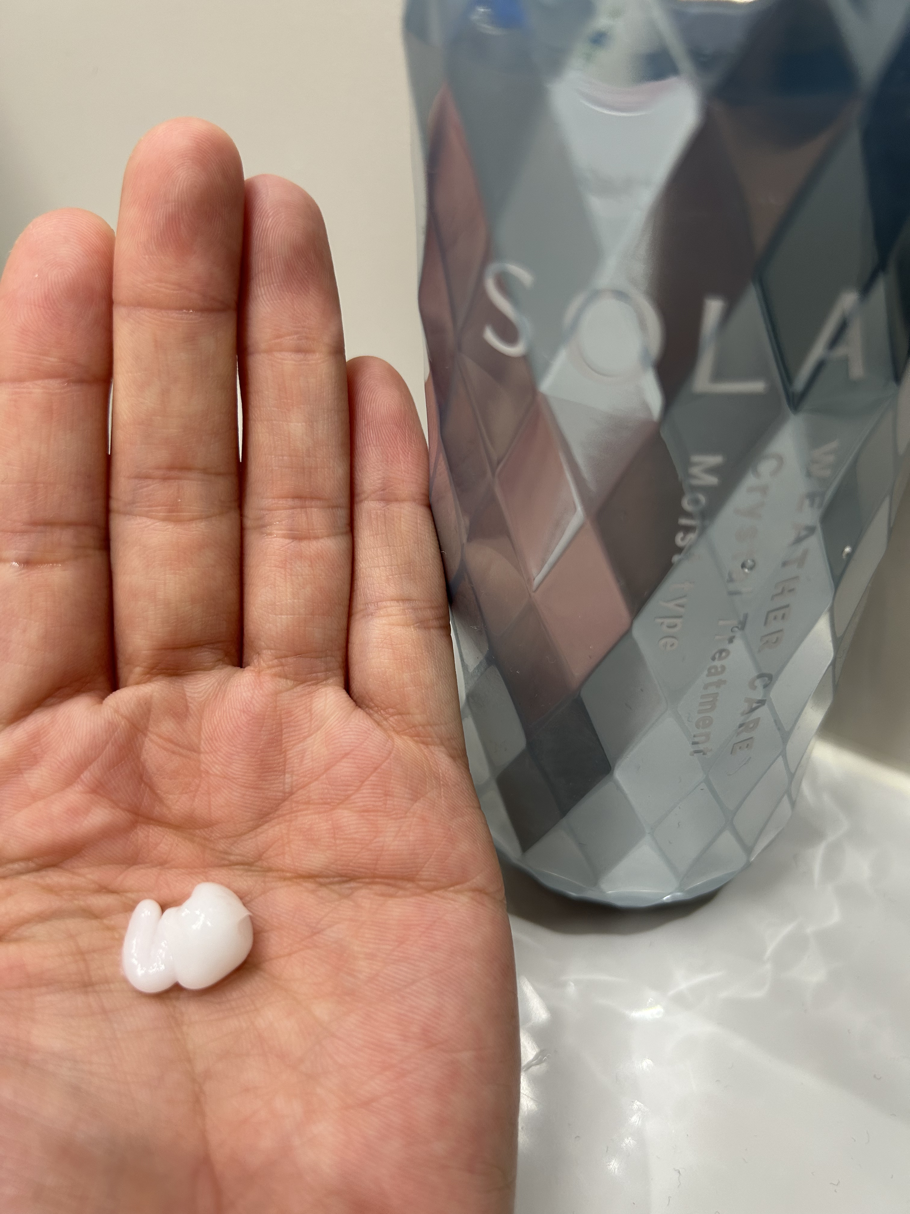 ソラ ウェザーケア クリスタル シャンプー/ヘアトリートメント モイストタイプ/SOLA WEATHER CARE/市販シャンプーを使ったクチコミ（3枚目）