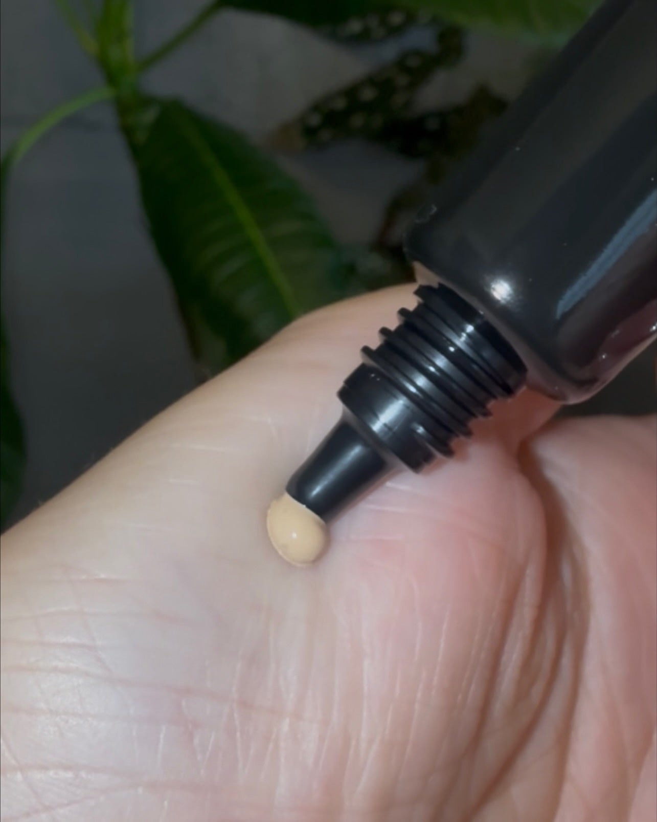 ピントアップ カバーアイクリーム/美顔/化粧下地を使ったクチコミ(2枚目)