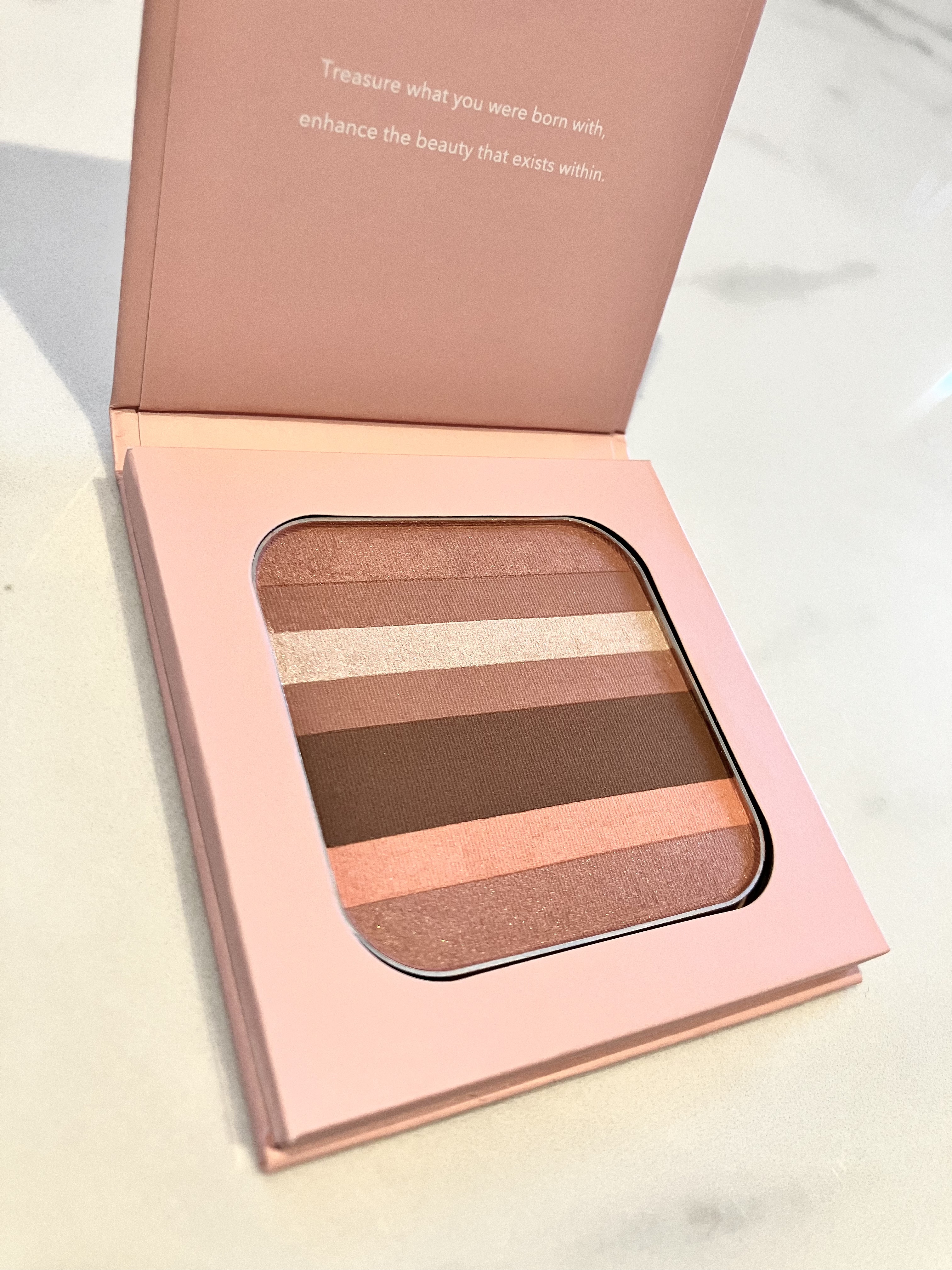 コントゥア デザイニング ブラシ/ブリリアージュ/メイクブラシを使ったクチコミ（2枚目）