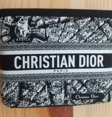 ディオールショウ サンク クルール/Dior/アイシャドウを使ったクチコミ(3枚目)