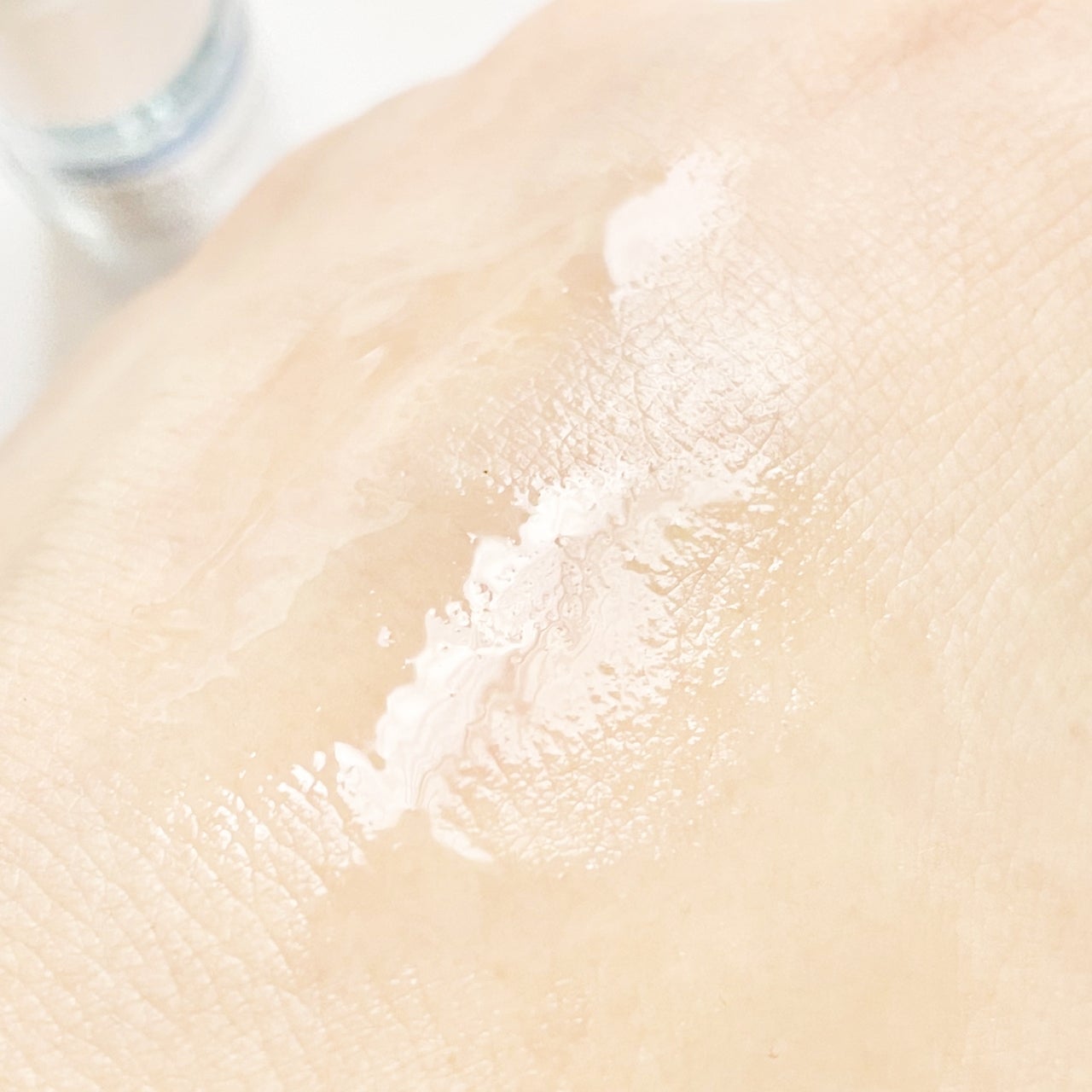 リアルヒアルロニックブルーアンプル 100/Wellage/美容液を使ったクチコミ(4枚目)