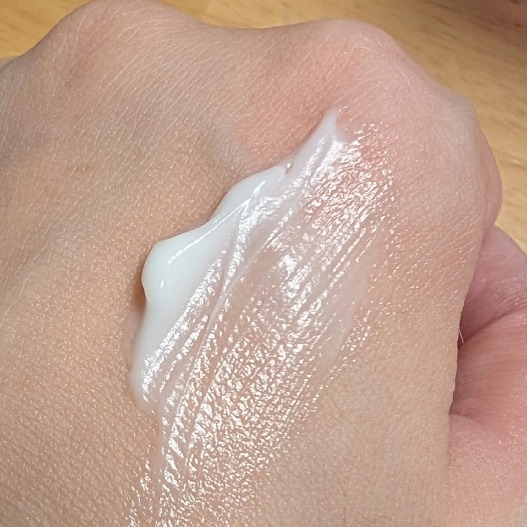 グリーンティー セラミド バリア クリーム​/innisfree/フェイスクリームを使ったクチコミ（3枚目）