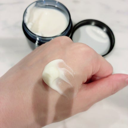 ヨル スキン オーバーナイトクリーム モイスト/YOLU/フェイスクリームを使ったクチコミ(3枚目)