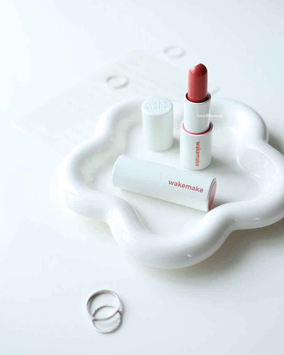 ヘルシーグロウバームスティック/wakemake/口紅を使ったクチコミ（1枚目）