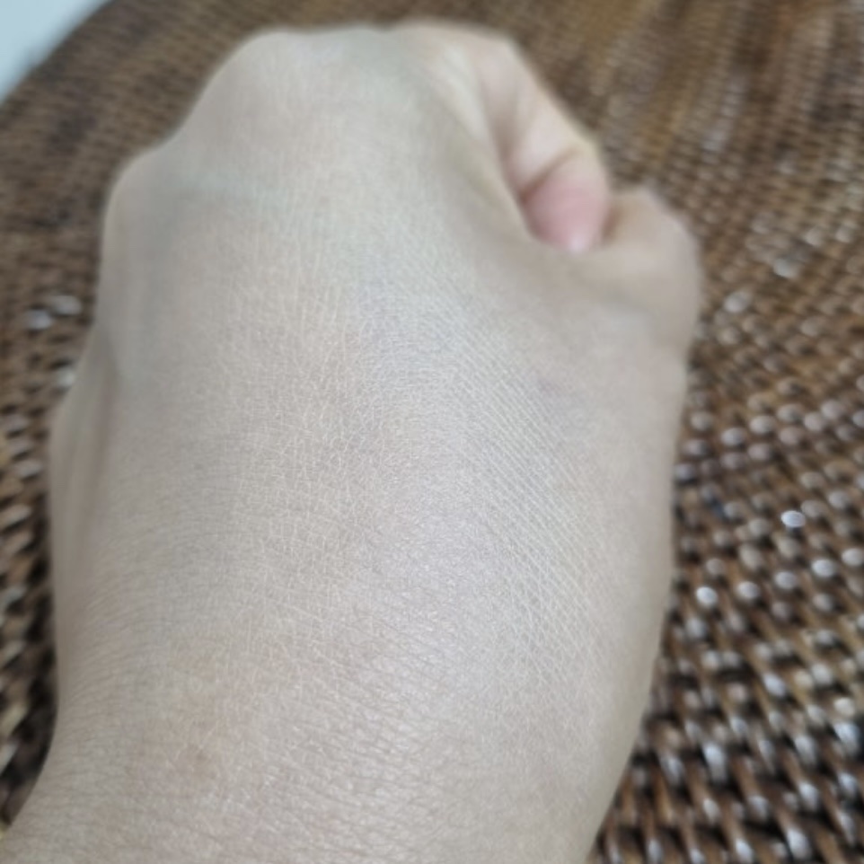 オールアバウトグロウトーンアップクリーム/CHASIN'RABBITS/化粧下地を使ったクチコミ（3枚目）