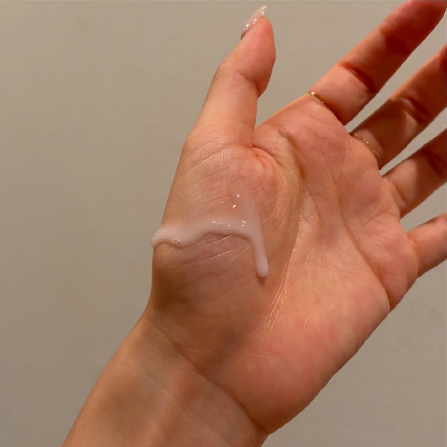 サミュ PHセンシティブフェイシャルトリートメント/SAM'U/美容液を使ったクチコミ(2枚目)