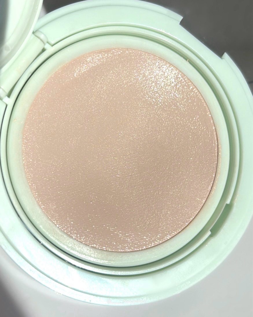 プラダ メッシュ クッション LC5 / PRADA BEAUTY | LIPS