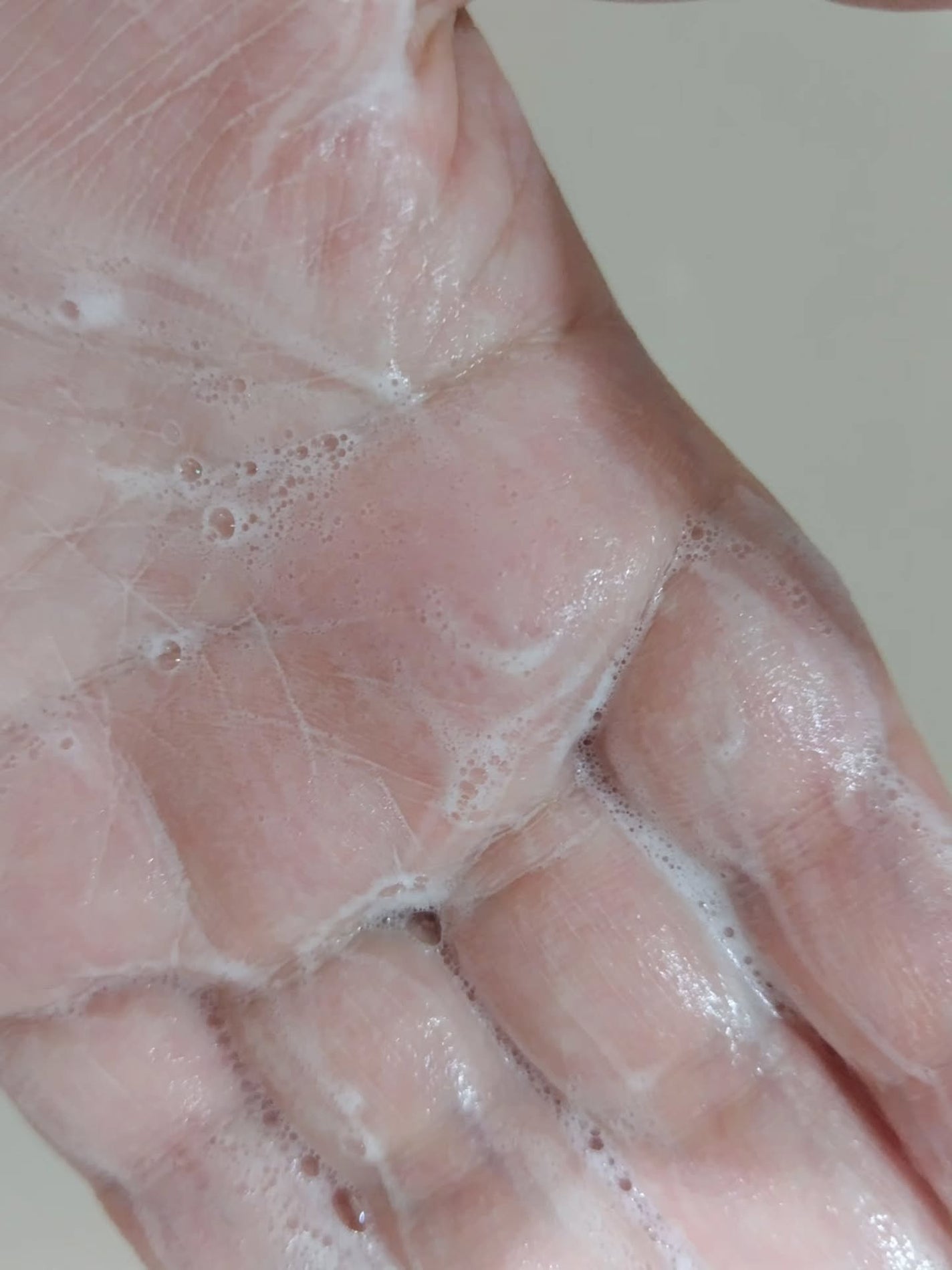 無添加生活 無添加はちみつ配合生石けん/マックス/洗顔石鹸を使ったクチコミ(4枚目)