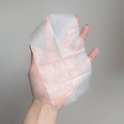 THREE ボタニカルエッセンス ネイルポリッシュ リムーバーのクチコミ「こないだ使った除光液シートのメモ。
ネイルを変えたんだけど、久々にTHREEのリムーバーシー.....」(2枚目)