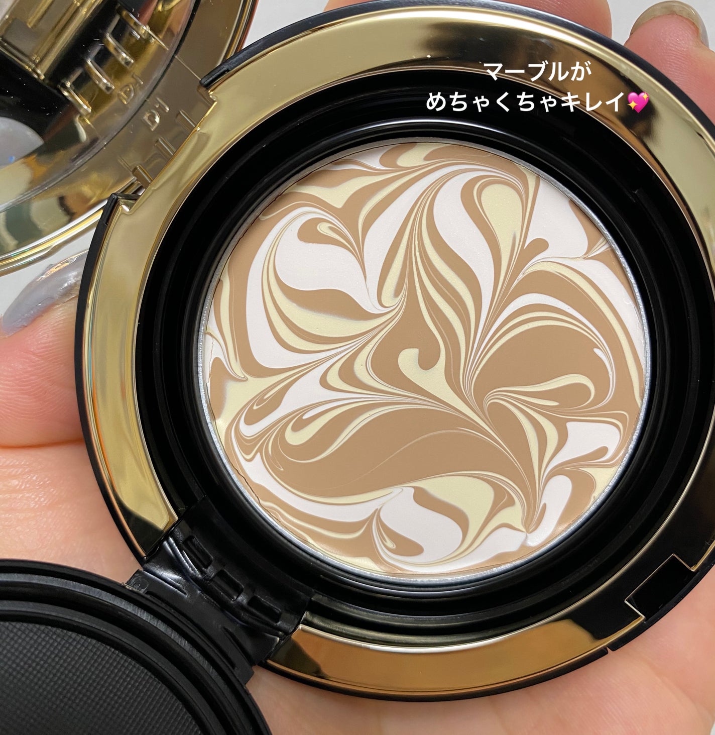 SIGNATURE ESSENCE COVER PACT /AGE20’s/クリーム・エマルジョンファンデーションを使ったクチコミ(3枚目)