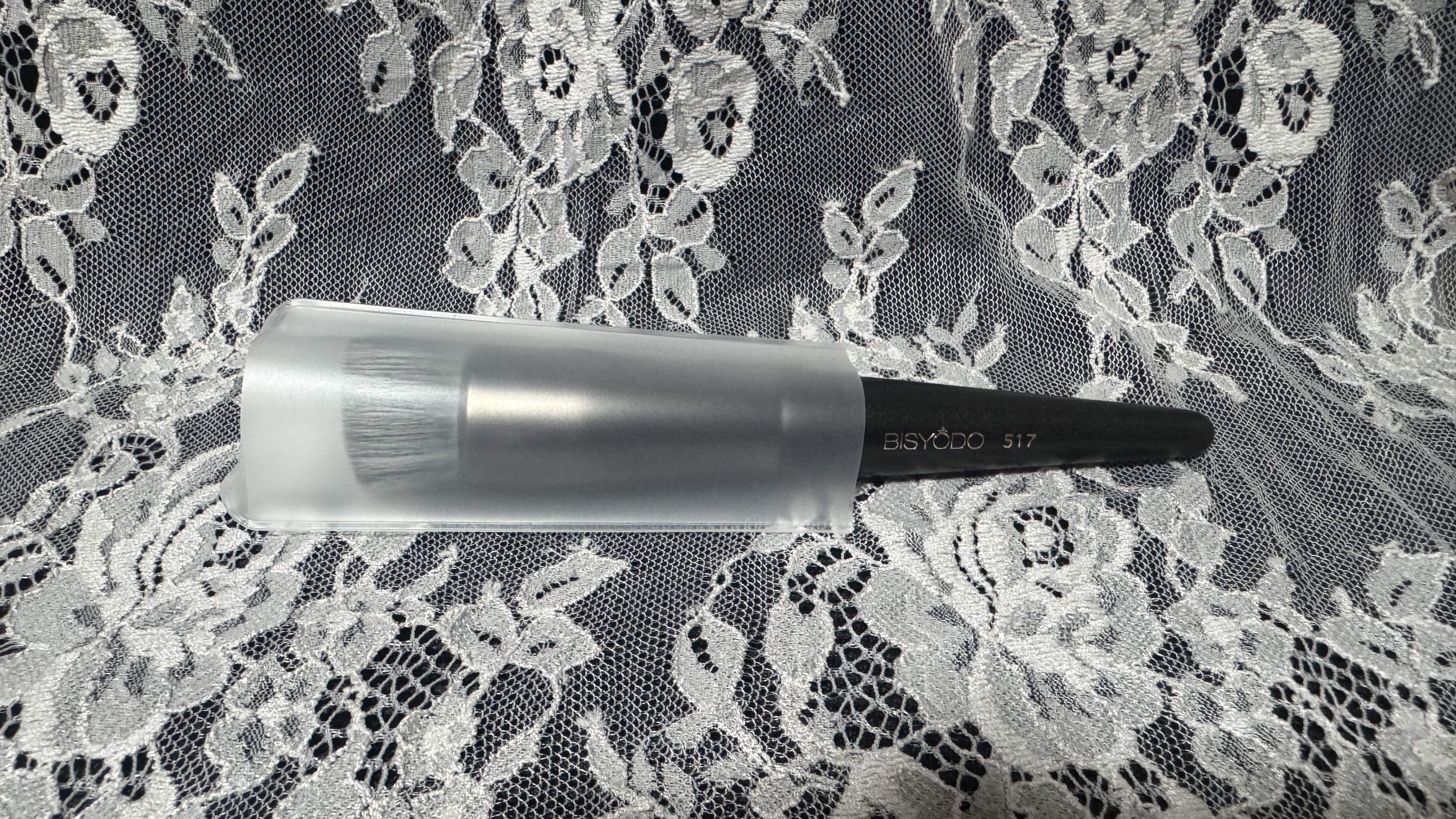 リキッドファンデーションブラシS-517/ウエダ美粧堂/メイクブラシを使ったクチコミ（2枚目）