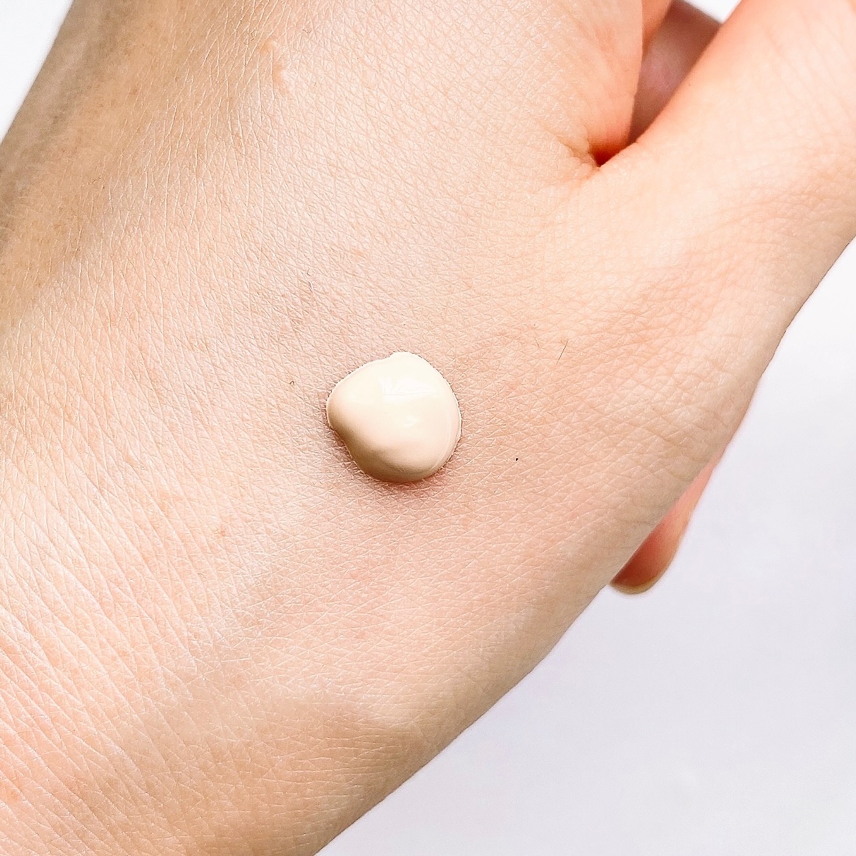 セルヴォーク レアグロウ プライマー/Celvoke/化粧下地を使ったクチコミ（3枚目）