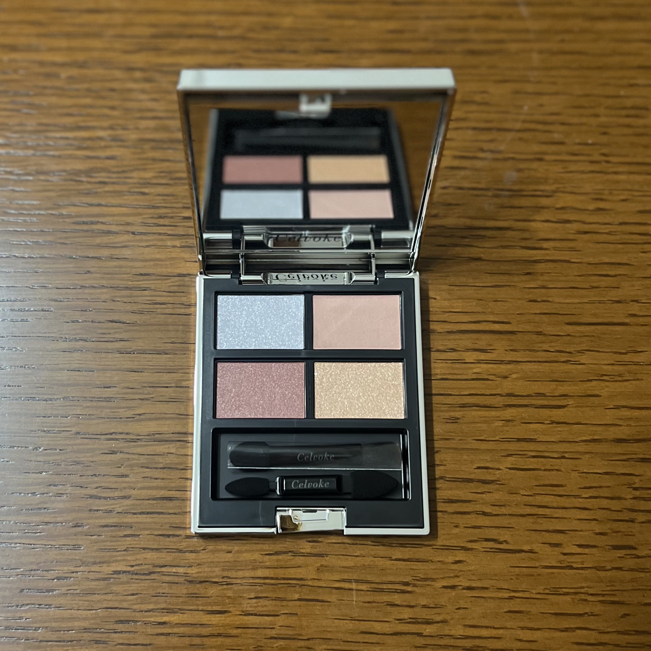 セルヴォーク ルミナスドーム ブラッシュ/Celvoke/パウダーチークを使ったクチコミ（3枚目）