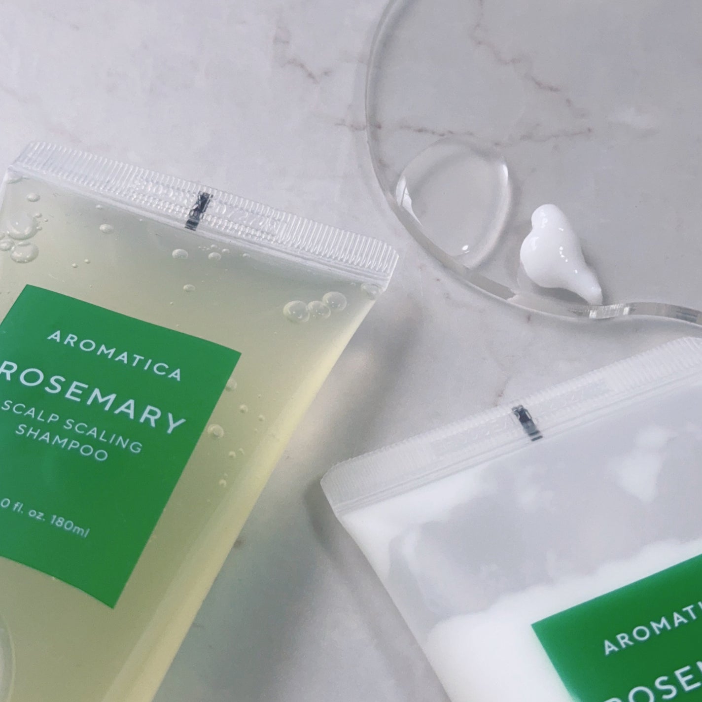 ローズマリースカルプスケーリングシャンプー/AROMATICA/市販シャンプーを使ったクチコミ(4枚目)