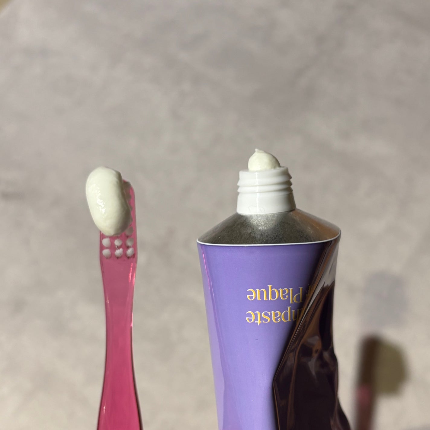 ヒッツディファレント トゥースペースト フォー プラーク/Hits Different/歯磨き粉を使ったクチコミ(2枚目)