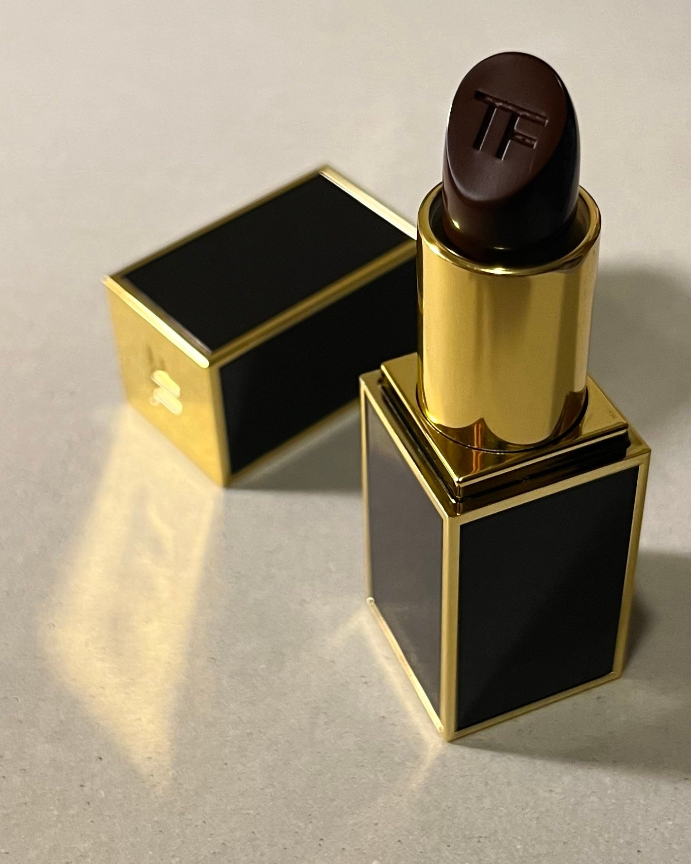 リップ カラー/TOM FORD BEAUTY/口紅を使ったクチコミ(5枚目)