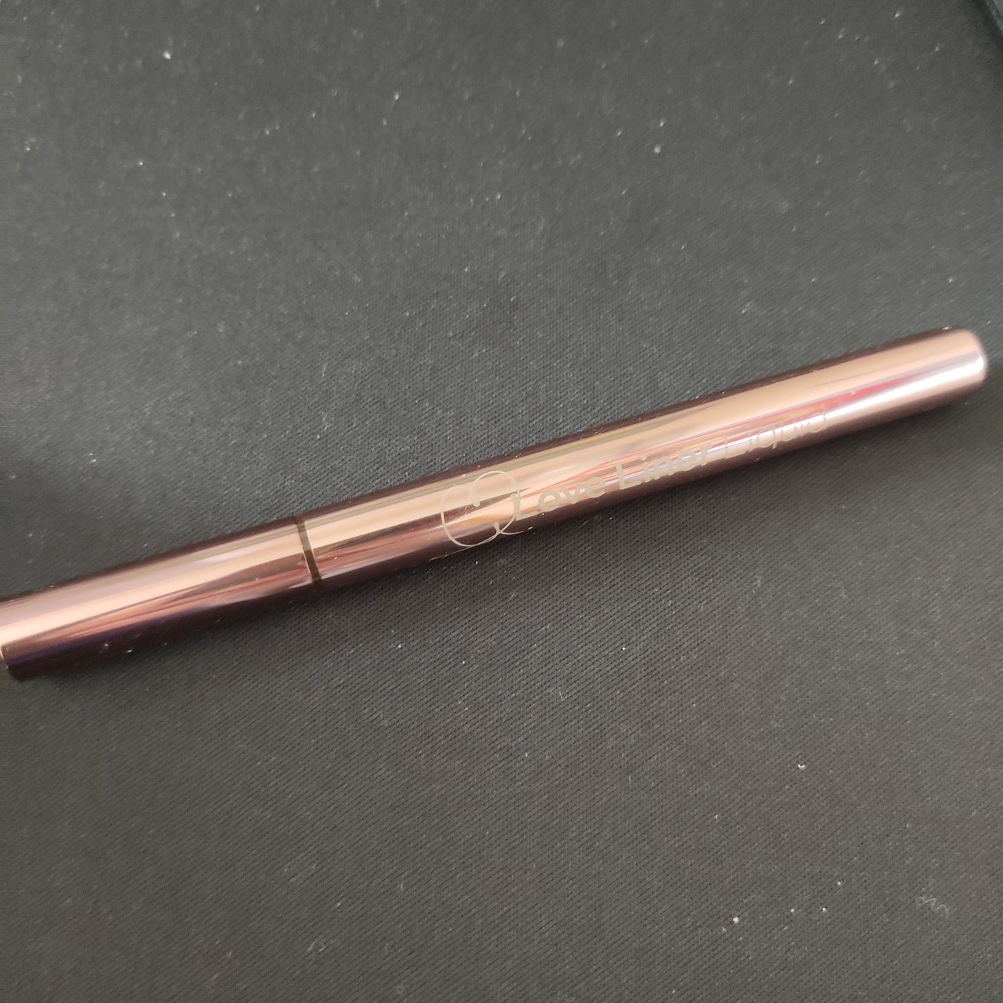 ylo on LIPS 「このラブライナーは時間が経っても綺麗なアイメイクを保てるのでと..」(3枚目)