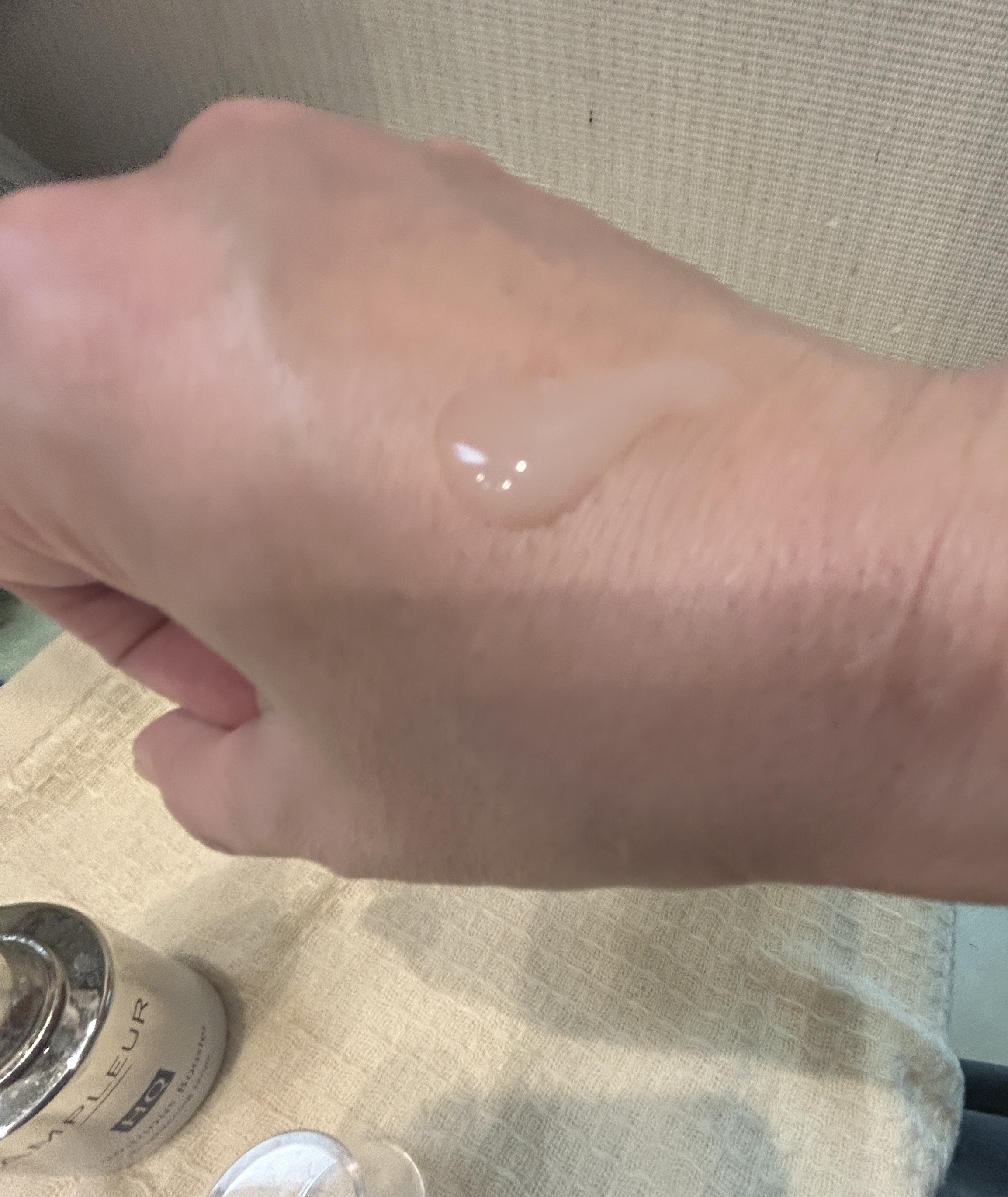 ルミナスHQブースター/アンプルール/ブースター・導入液を使ったクチコミ（2枚目）