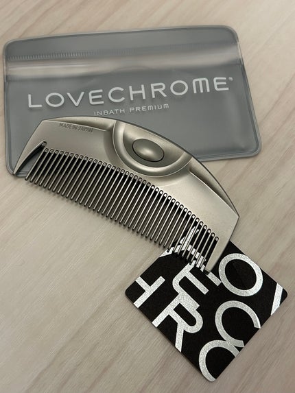 IN BATH ツキ プレミアムブラック/LOVECHROME/ヘアコームを使ったクチコミ(1枚目)