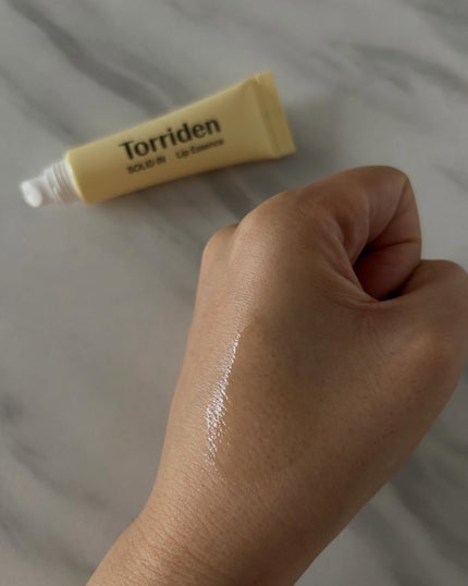 ソリッドイン リップエッセンス/Torriden/リップ美容液を使ったクチコミ(4枚目)