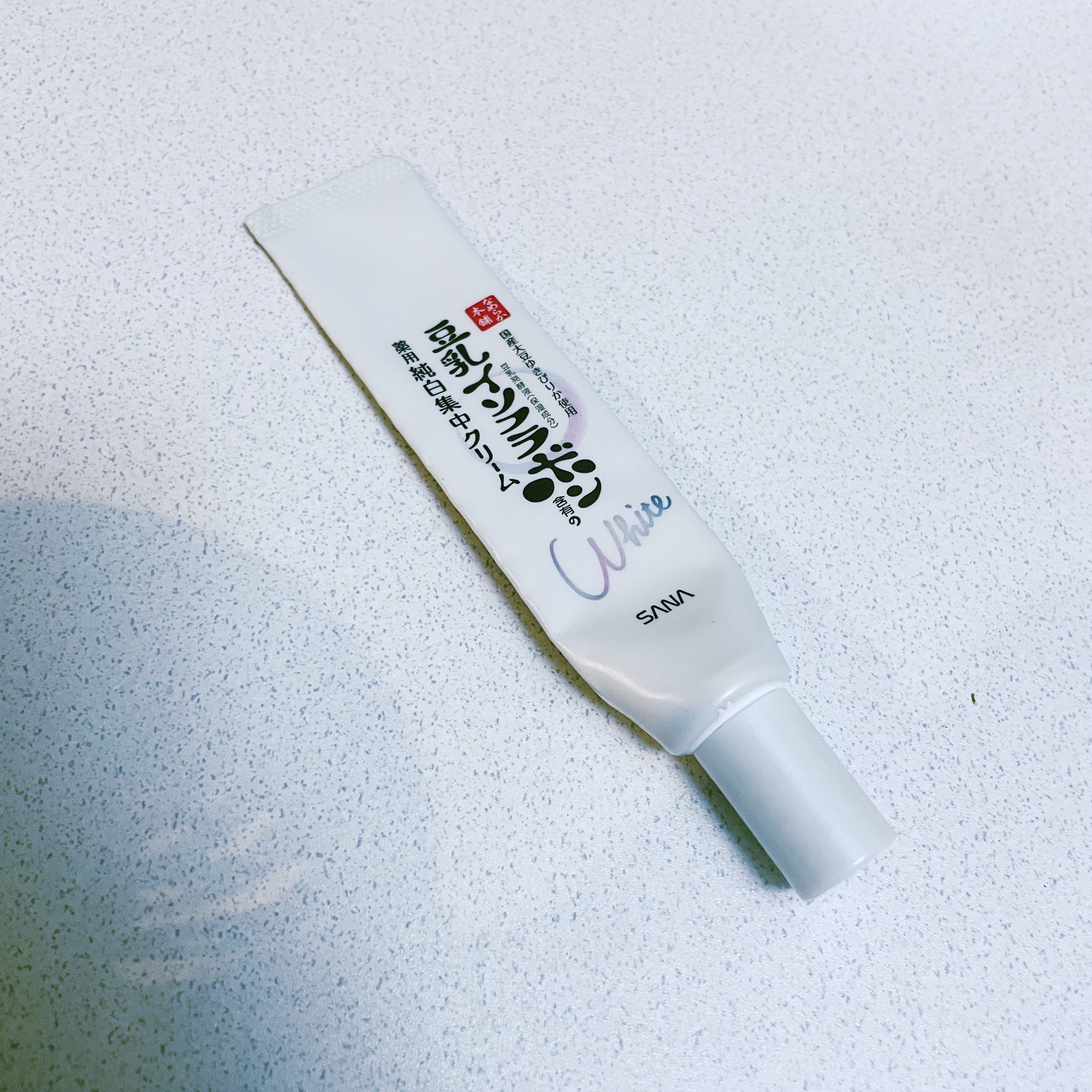 なめらか本舗 薬用美白スポッツクリームのクチコミ「#なめらか本舗
#薬用美白スポッツクリーム

リピ4-5本目だと思います。
内容量は少なめで割.....」（1枚目）